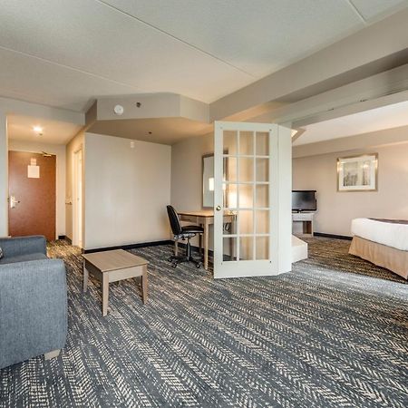 Monte Carlo Inn Brampton Luaran gambar