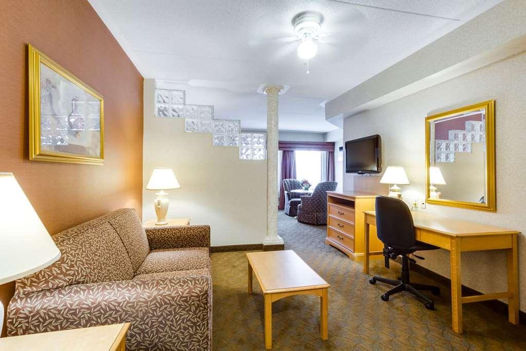 Monte Carlo Inn Brampton Servis gambar