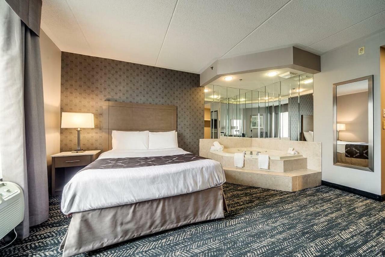 Monte Carlo Inn Brampton Luaran gambar