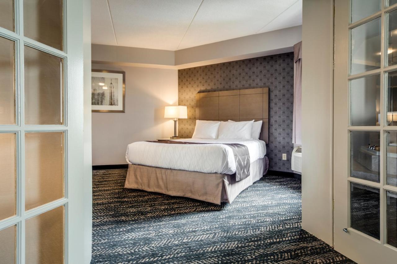 Monte Carlo Inn Brampton Luaran gambar